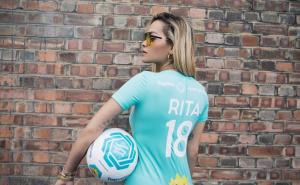 FOTO: Screenshot / Rita Ora: Podrška razvoju ženskog fudbala 